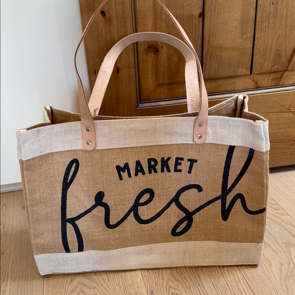 NEW Fresh Market Jute Tote Bag - Natural with Pink Handles - Picture 5 of 7